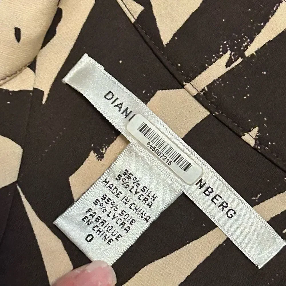 Diane Von Furstenburg women's brown palm floral print 95% silk blend dress‎ size - Picture 2 of 6